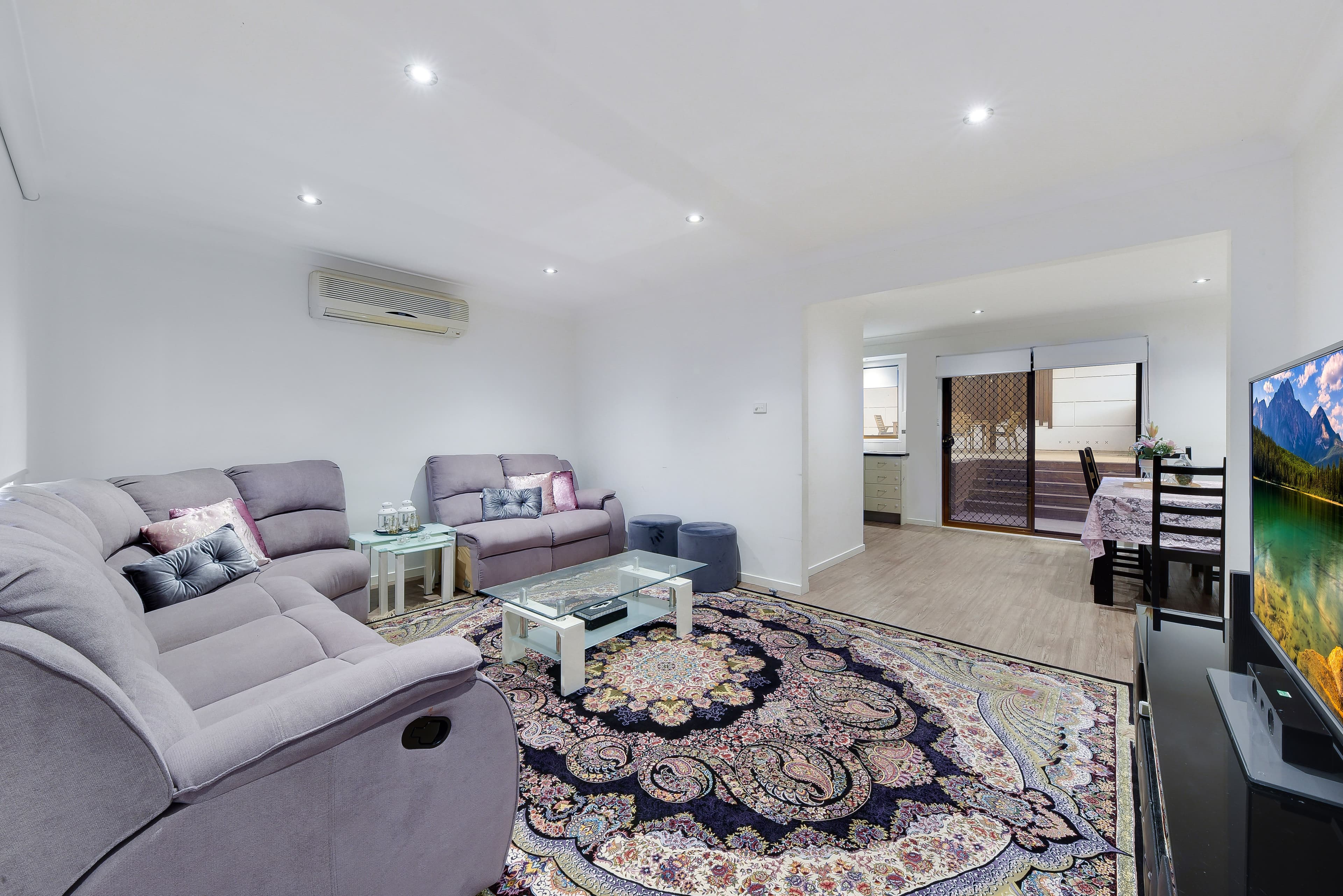 16 Peridot Close, Eagle Vale - Thumbnail 2