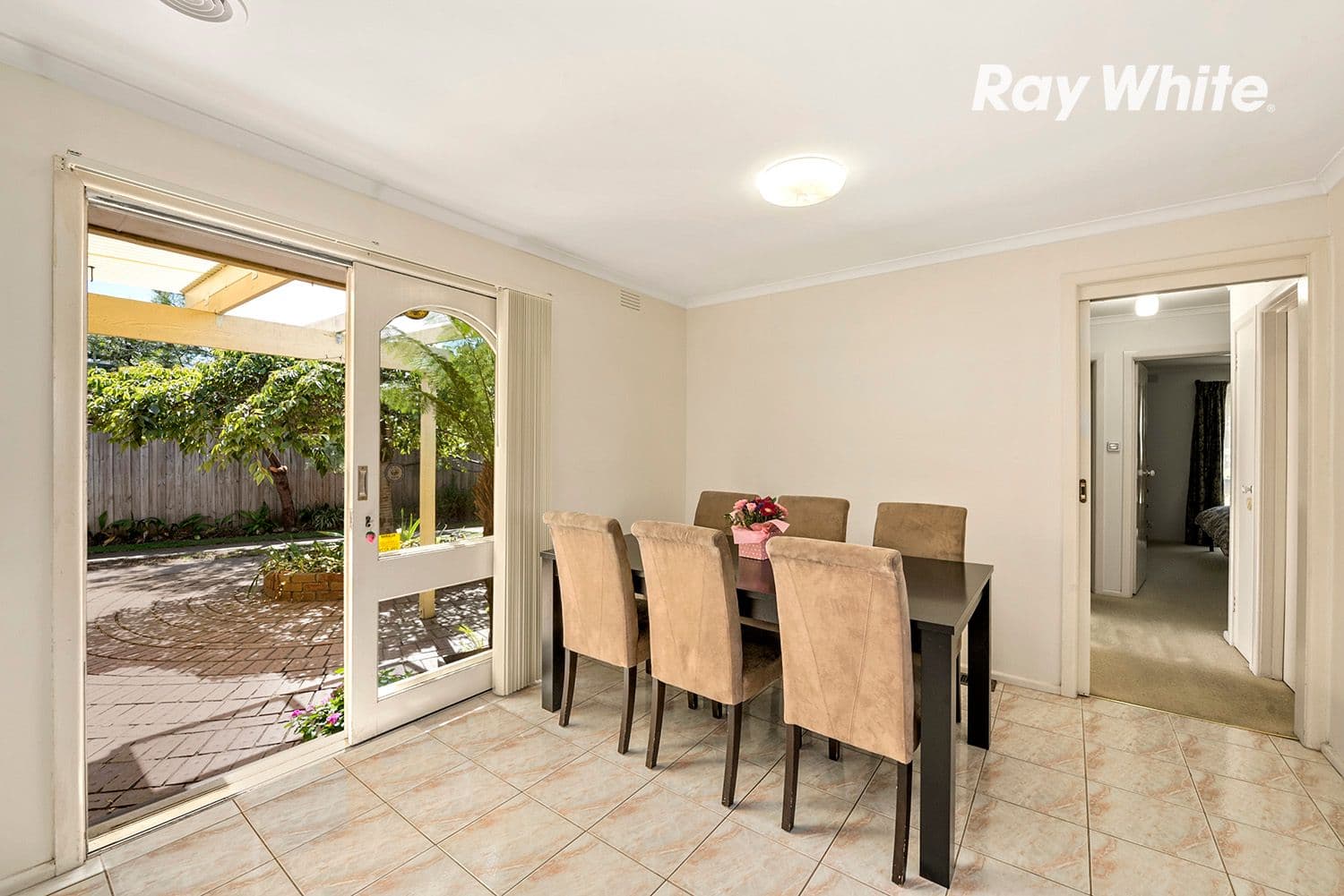 2 Nambrok Close, Dingley Village VIC 3172, Dingley Village - Thumbnail 4