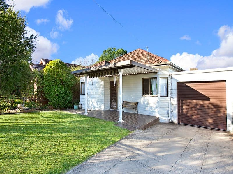 86 Seventh Avenue, JANNALI NSW 2226, Jannali - Image 1