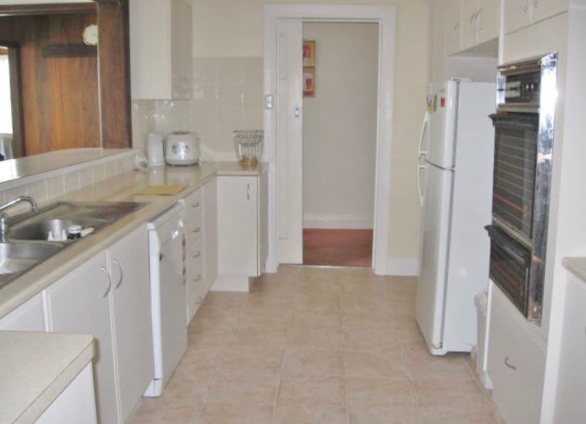 409 Olympic Highway, Young NSW 2594, Young - Thumbnail 5