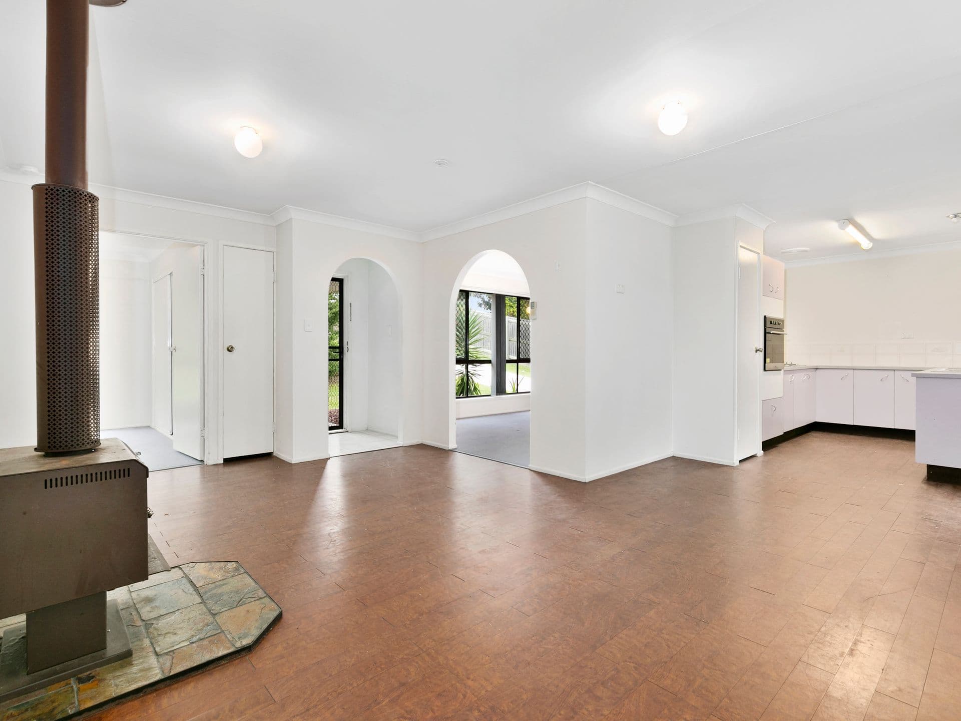 29 Hartley Crescent, Redbank Plains QLD 4301, Redbank Plains - Thumbnail 2