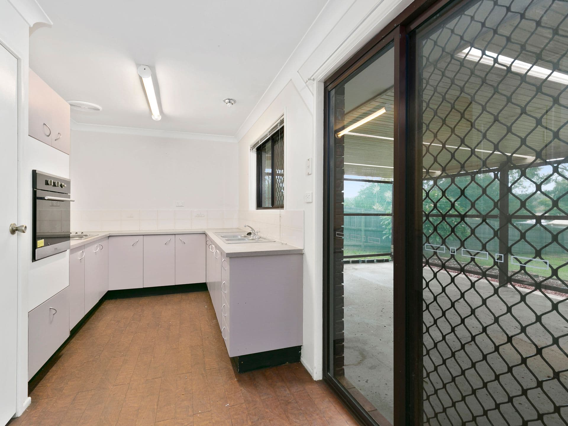 29 Hartley Crescent, Redbank Plains QLD 4301, Redbank Plains - Thumbnail 5