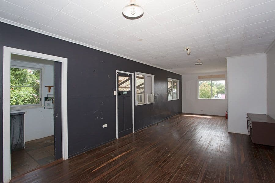 10481 New England Highway, HIGHFIELDS QLD 4352, Highfields - Thumbnail 4