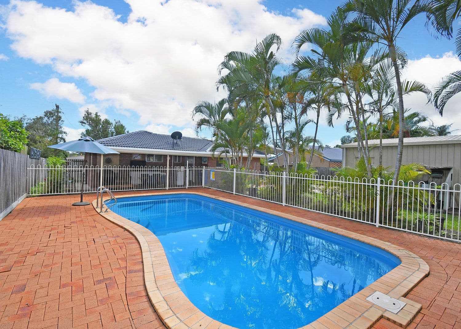 19 Vanda Street, Urangan QLD 4655, Urangan - Thumbnail 2