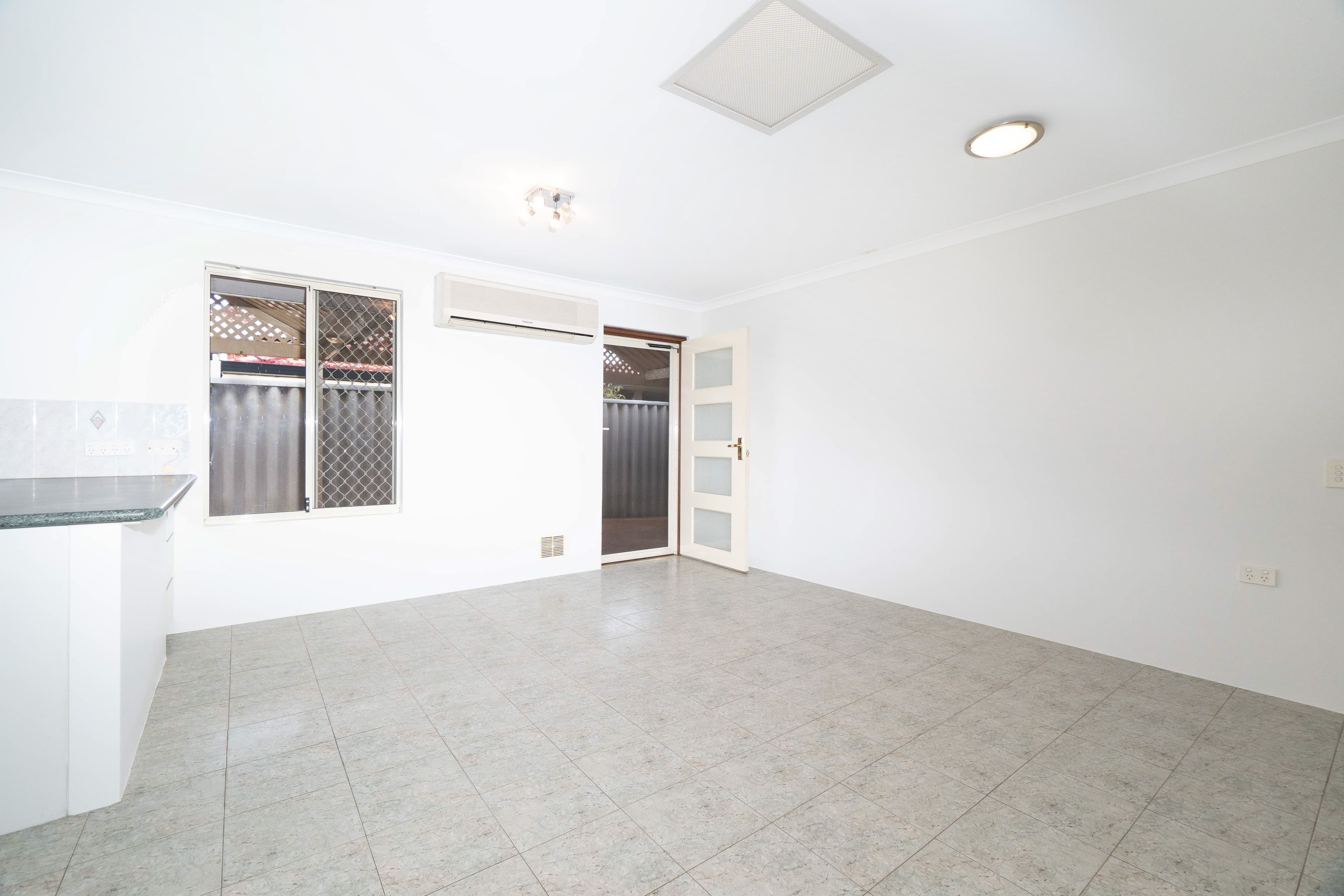 6 Corang Court, Cloverdale WA 6105, Cloverdale - Thumbnail 5