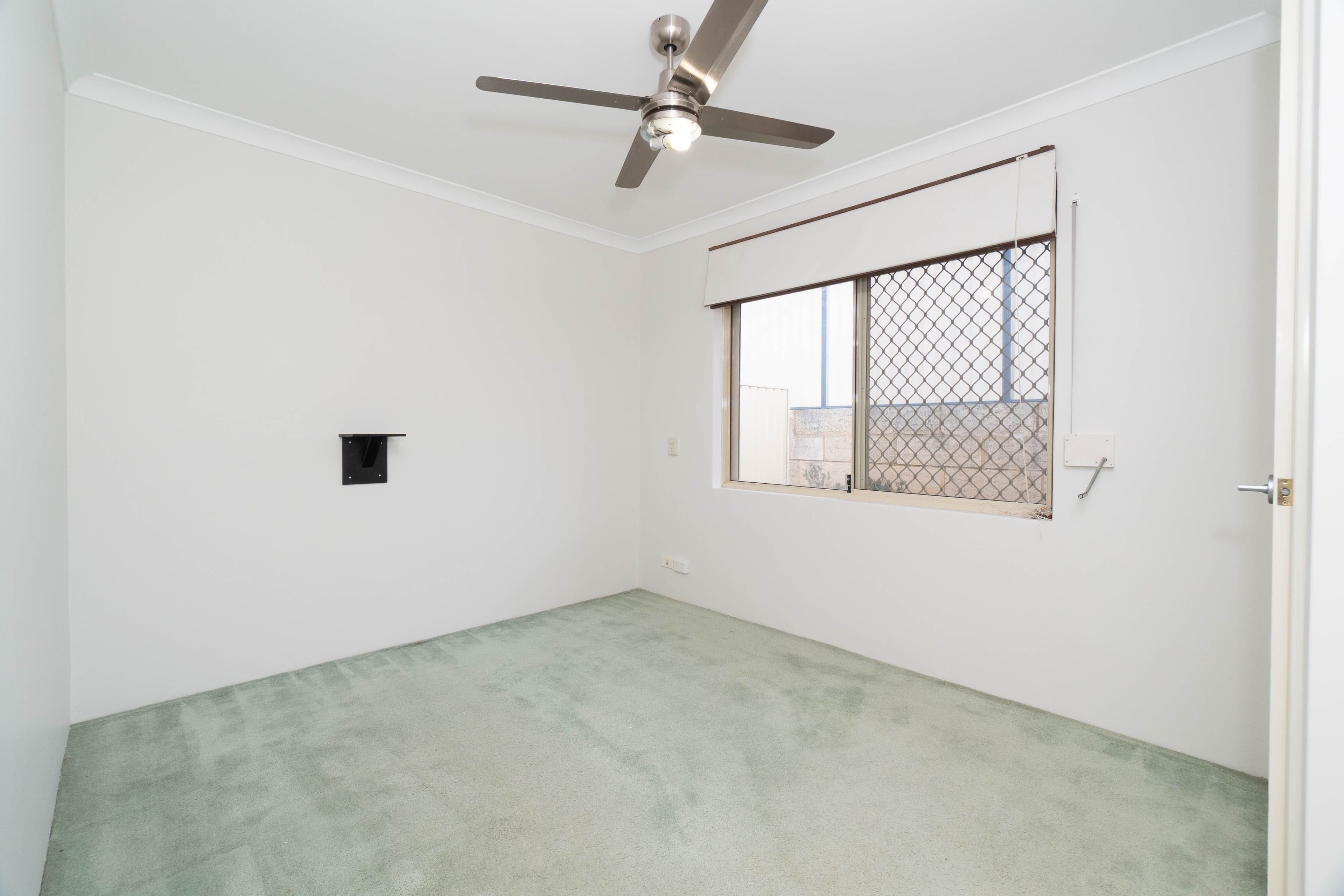 6 Corang Court, Cloverdale WA 6105, Cloverdale - Thumbnail 7