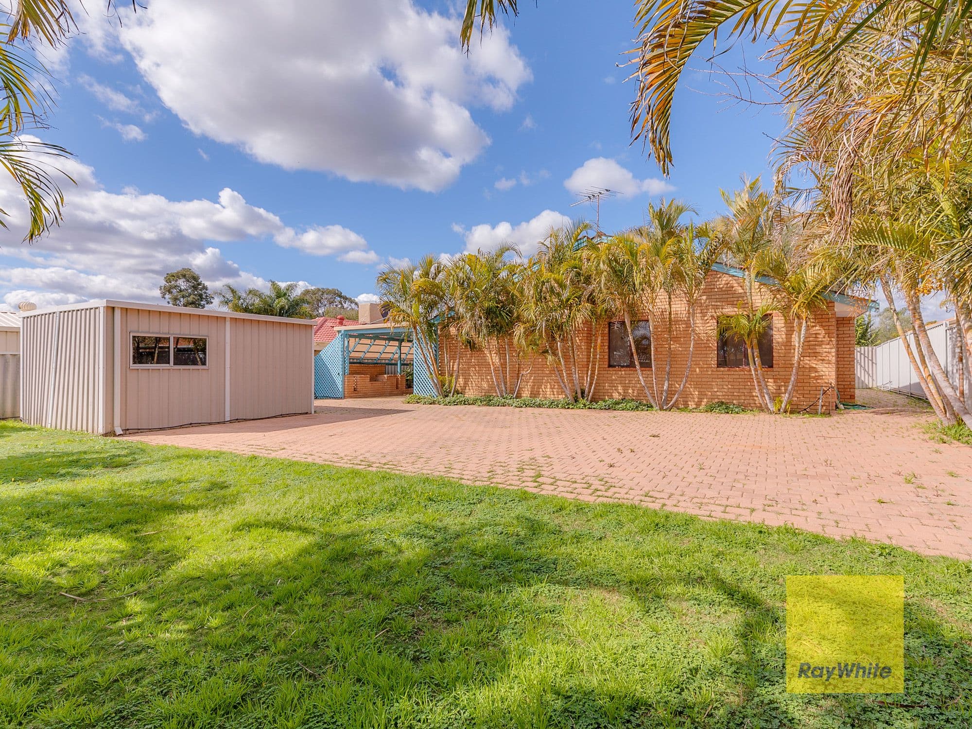 22 Aldworth Crescent, Gosnells WA 6110, Gosnells - Thumbnail 2
