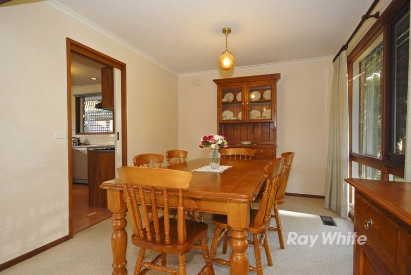 6 Corinella Square, WANTIRNA VIC 3152, Wantirna - Thumbnail 3