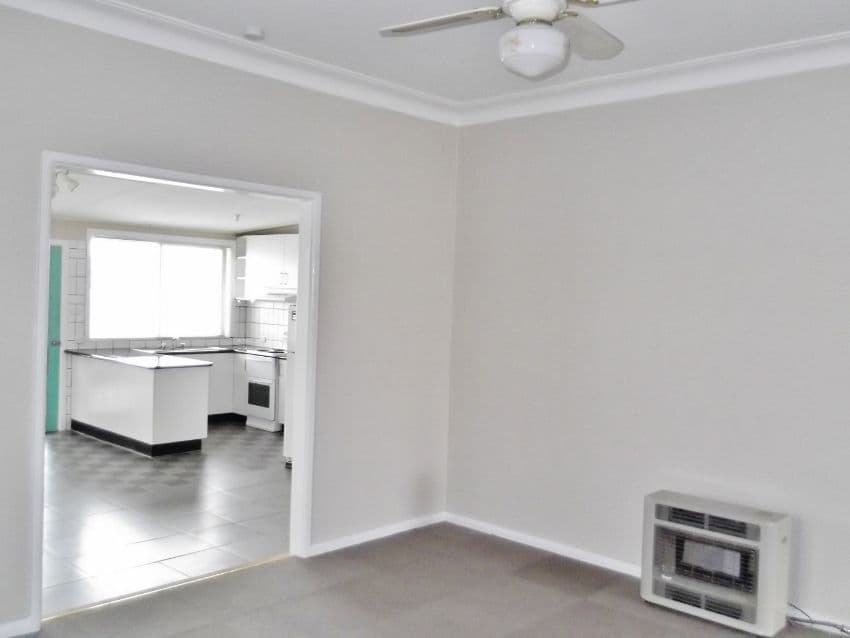 19 Lachlan Street, YOUNG NSW 2594, Young - Thumbnail 6