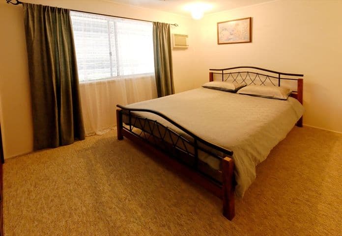 210  Upper Miles Avenue, KELSO QLD 4815, Kelso - Thumbnail 5