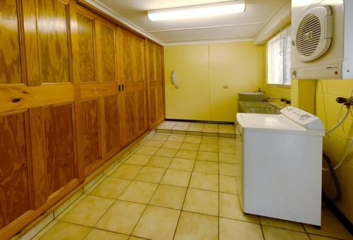 210  Upper Miles Avenue, KELSO QLD 4815, Kelso - Thumbnail 8