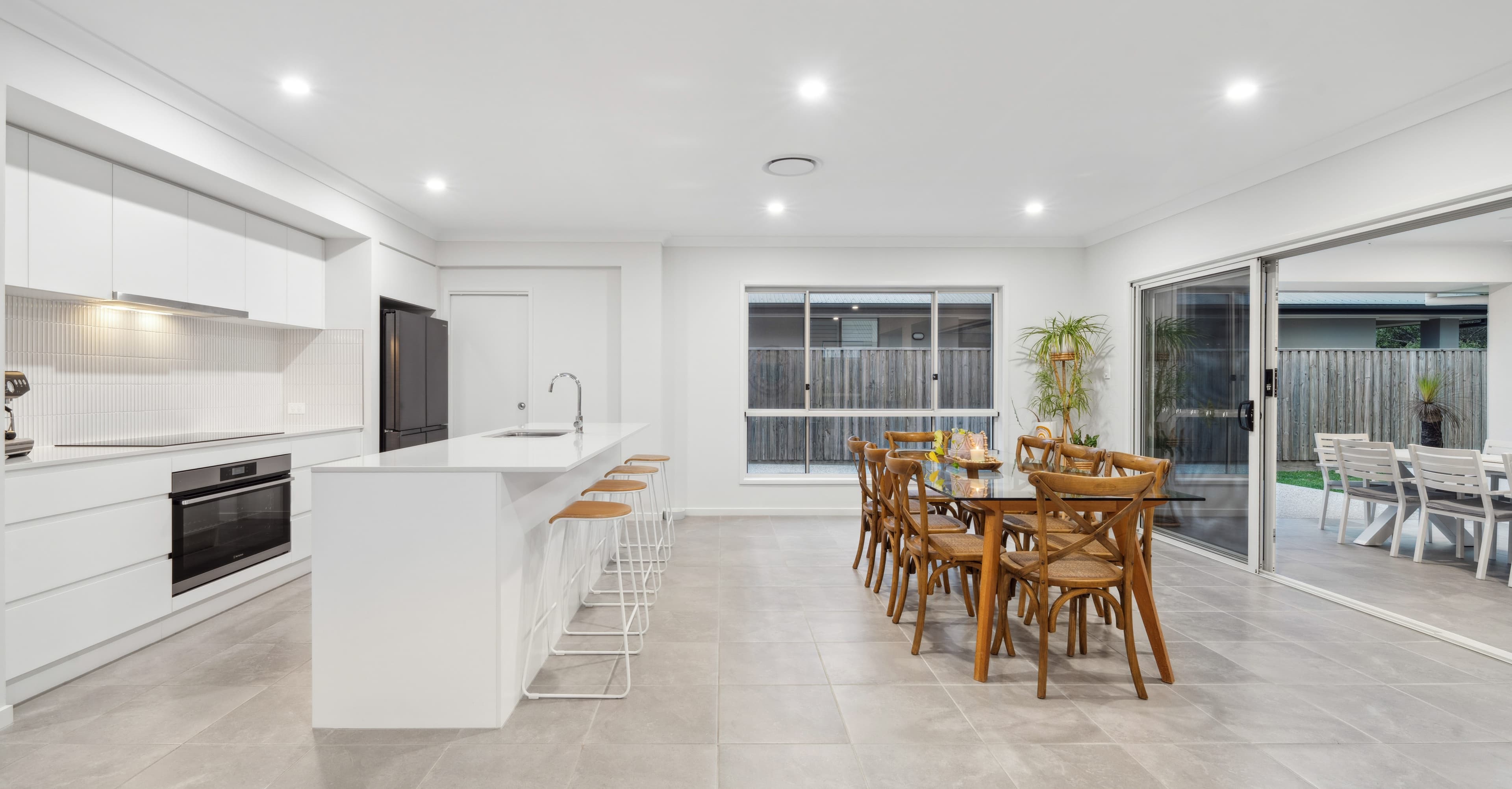 9 Bower Court, Burleigh Heads QLD 4220, Burleigh Heads - Thumbnail 5
