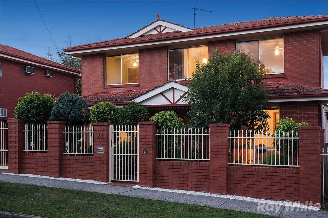 27 Munro Avenue, Mount Waverley VIC 3149, Mount Waverley - Image 1