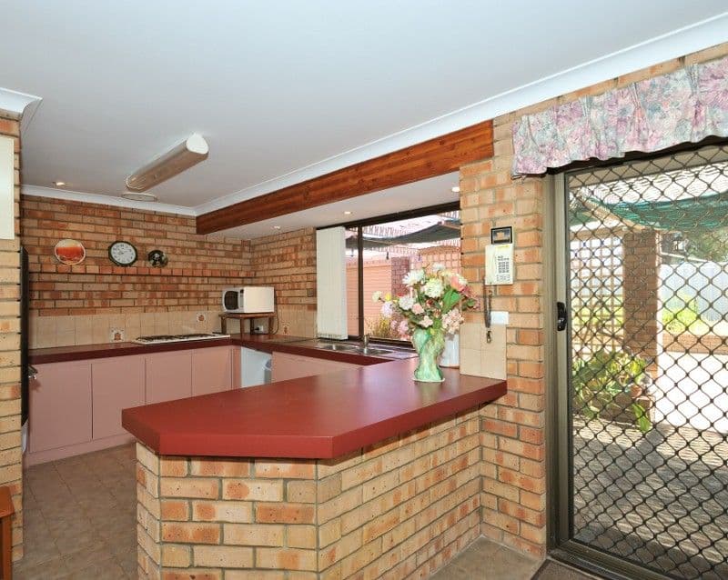 11 Windward Close, SAFETY BAY WA 6169, Safety Bay - Thumbnail 7