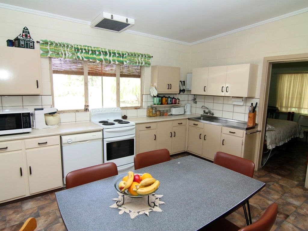 16 Anderson Road, Loxton North SA 5333, Loxton North - Thumbnail 2