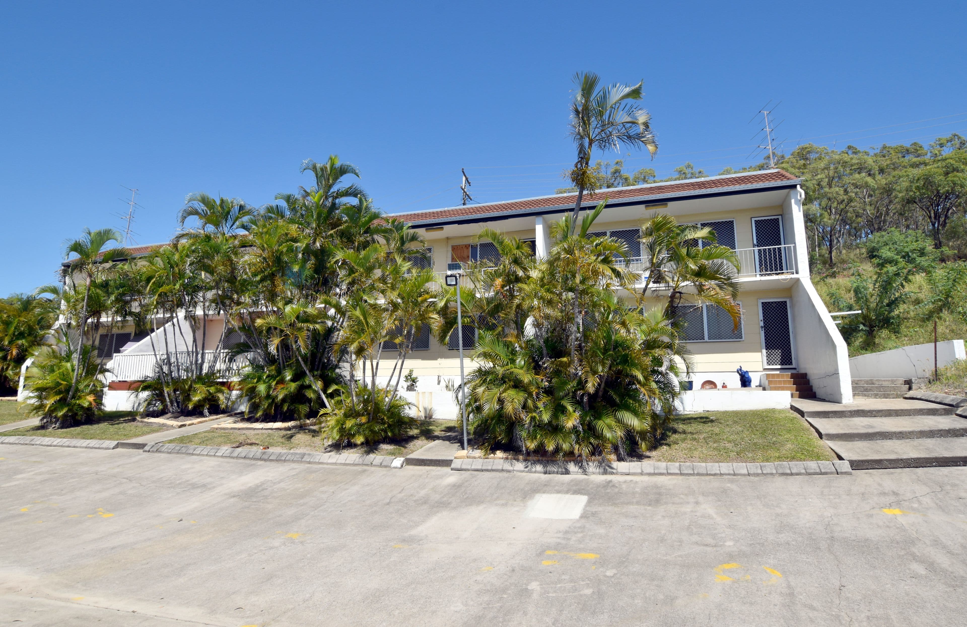 32 Elizabeth Street, South Gladstone QLD 4680, South Gladstone - Image 1