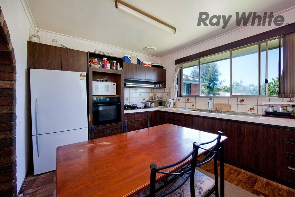 10 Chirnside Crescent, LAVERTON VIC 3028, Laverton - Thumbnail 3
