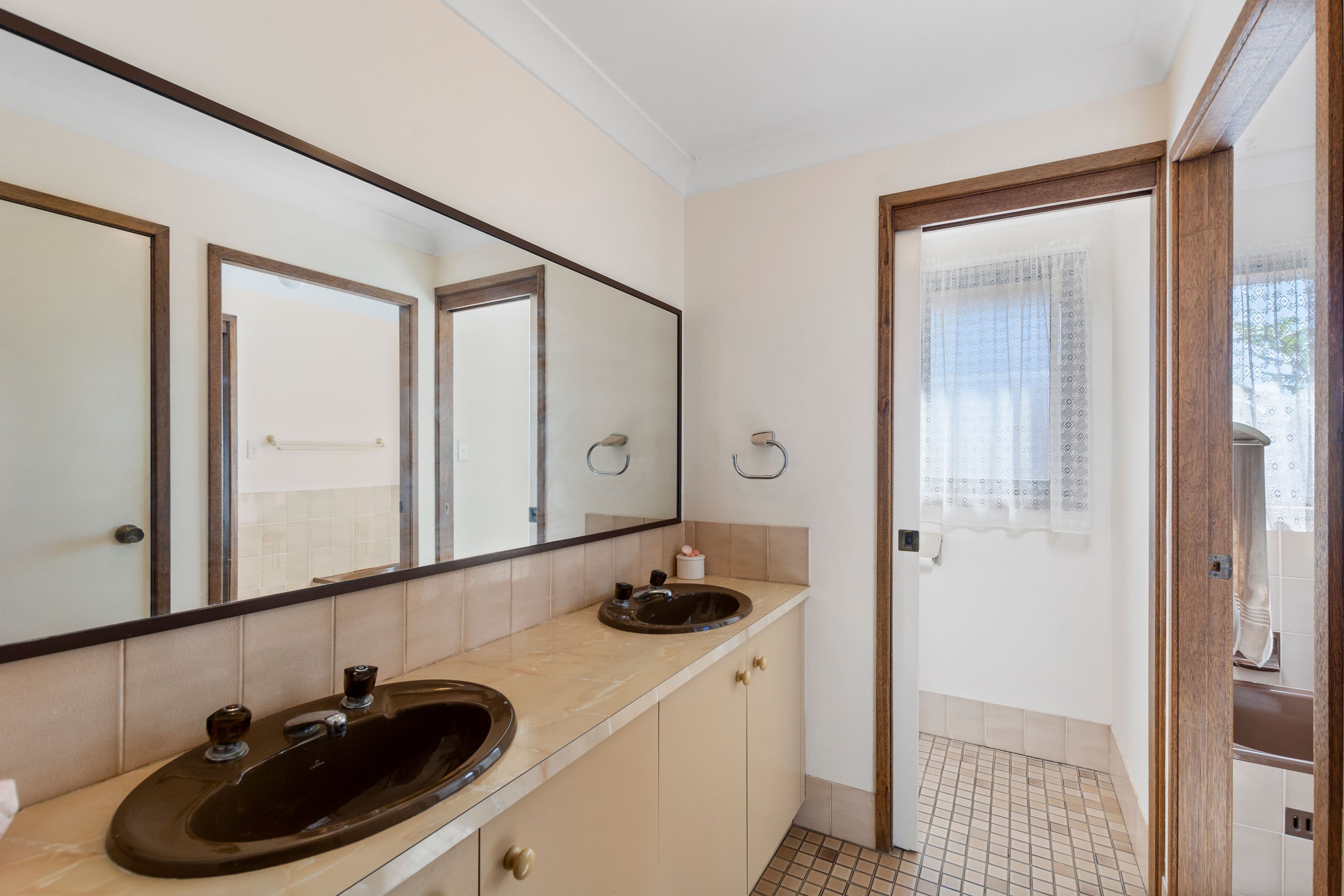 16 Cunningham Street, Kiama Downs - Thumbnail 5