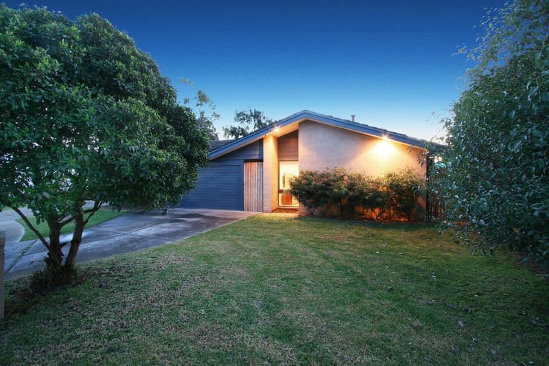 7 Saxil Court, SEAFORD VIC 3198, Seaford - Image 1