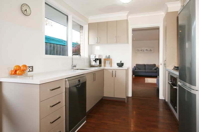 7 Saxil Court, SEAFORD VIC 3198, Seaford - Thumbnail 3
