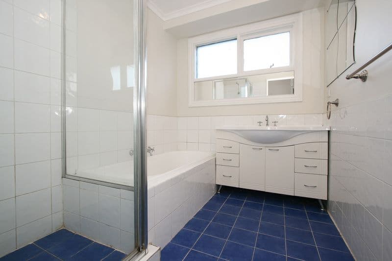 7 Saxil Court, SEAFORD VIC 3198, Seaford - Thumbnail 7