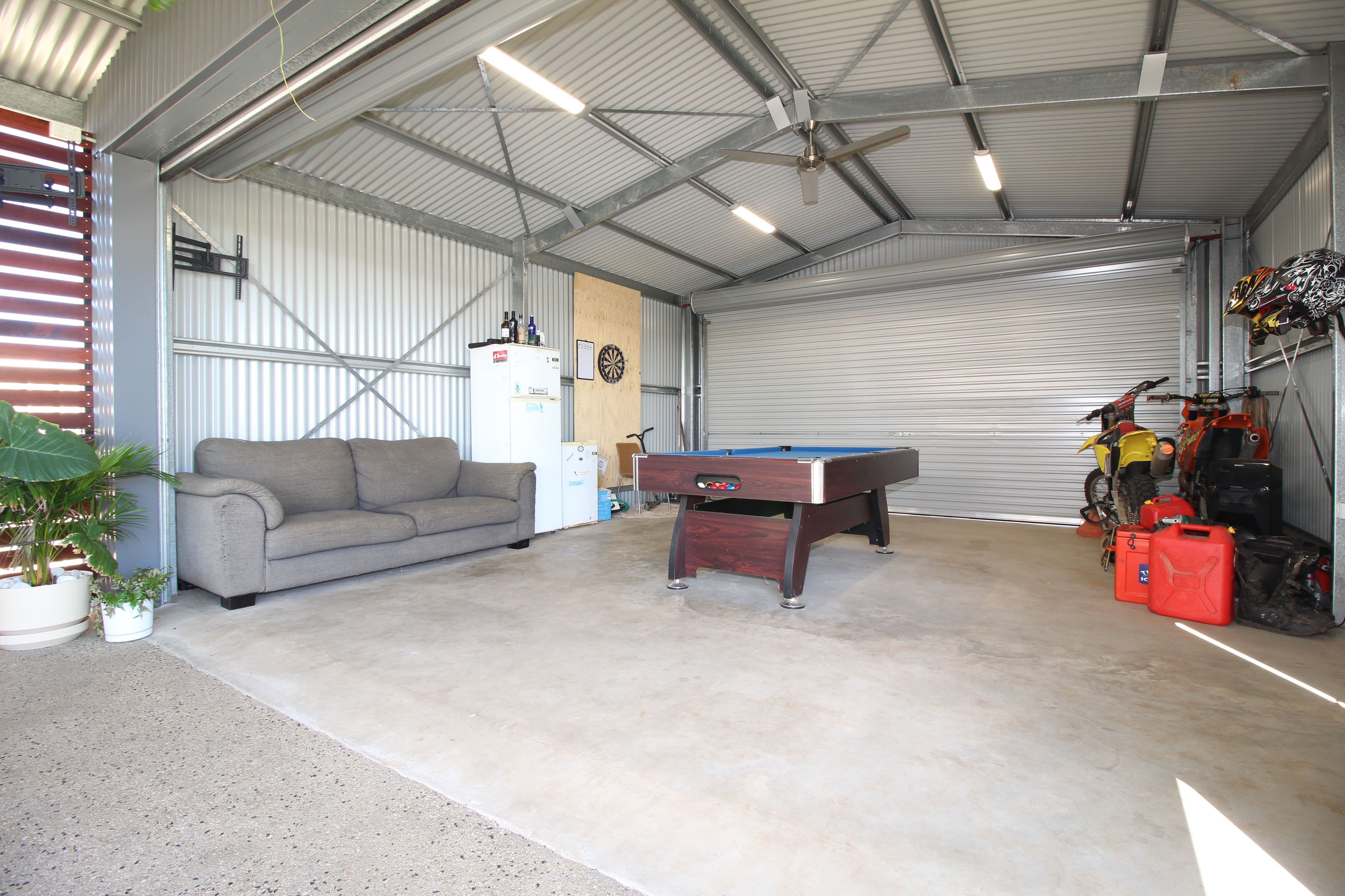 9 Rivergum Street, Emerald QLD 4720, Emerald - Thumbnail 3