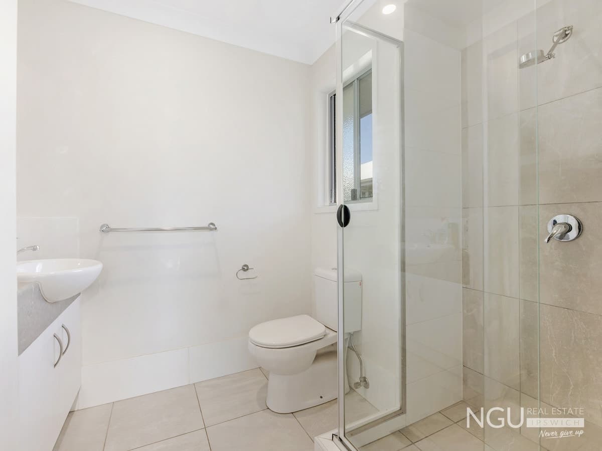 23 Saint Andrews Drive, Leichhardt QLD 4305, Leichhardt - Thumbnail 7