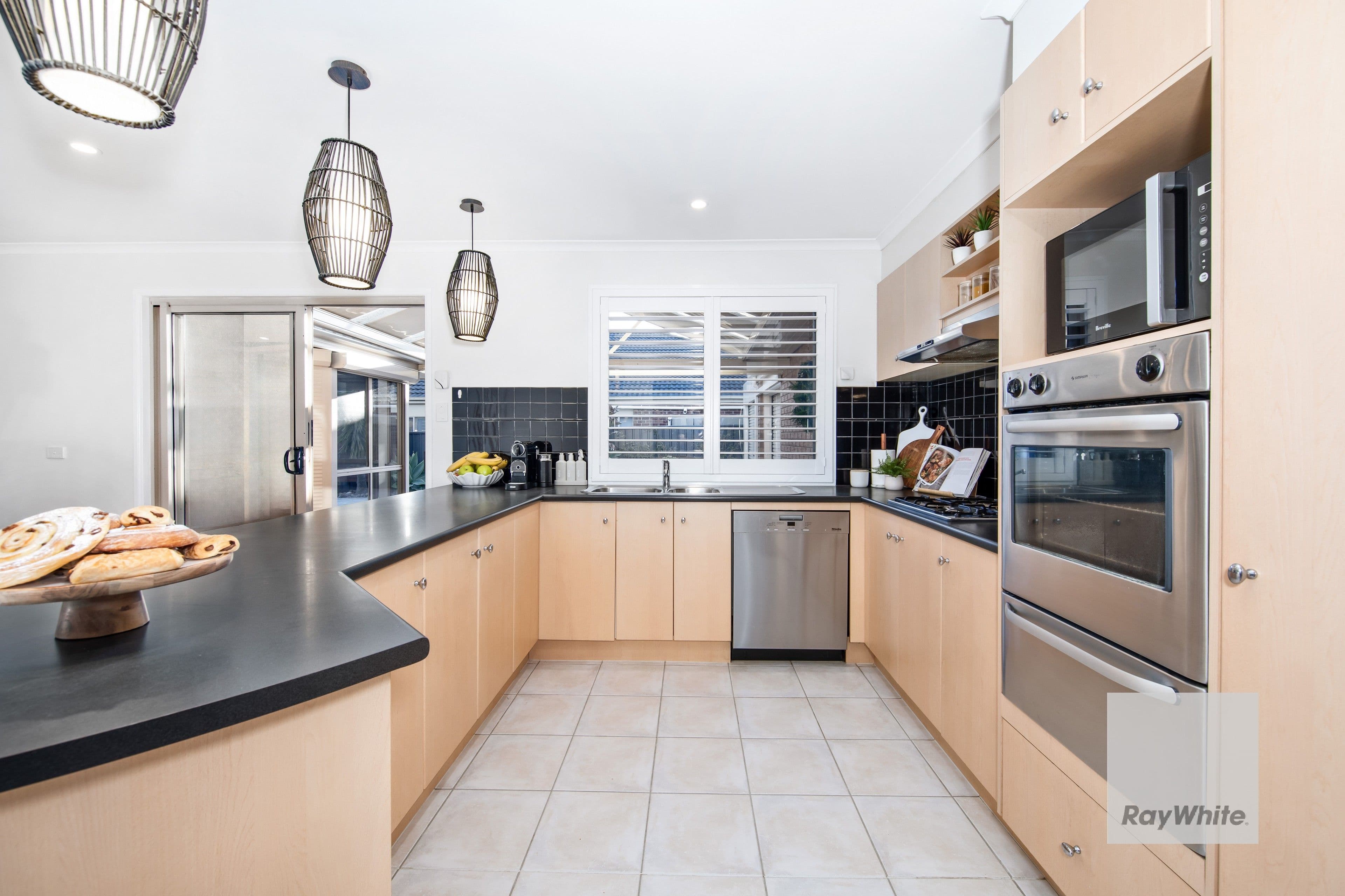 3 Hessing Green, Caroline Springs VIC 3023, Caroline Springs - Thumbnail 7