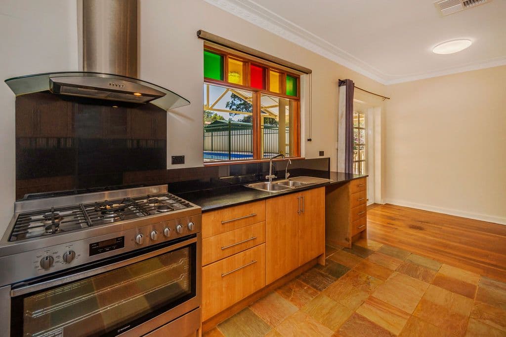 66 Alpine Road, Kalamunda WA 6076, Kalamunda - Thumbnail 5
