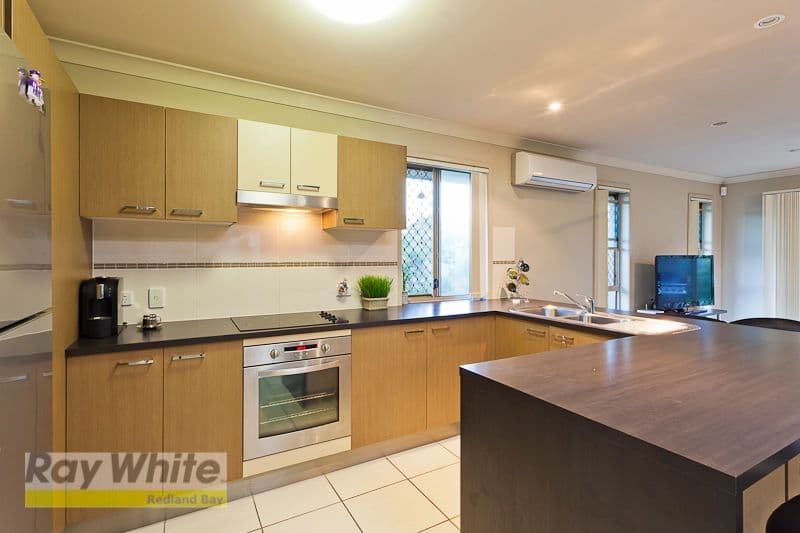 6 Aqua Crescent, REDLAND BAY QLD 4165, Redland Bay - Thumbnail 2