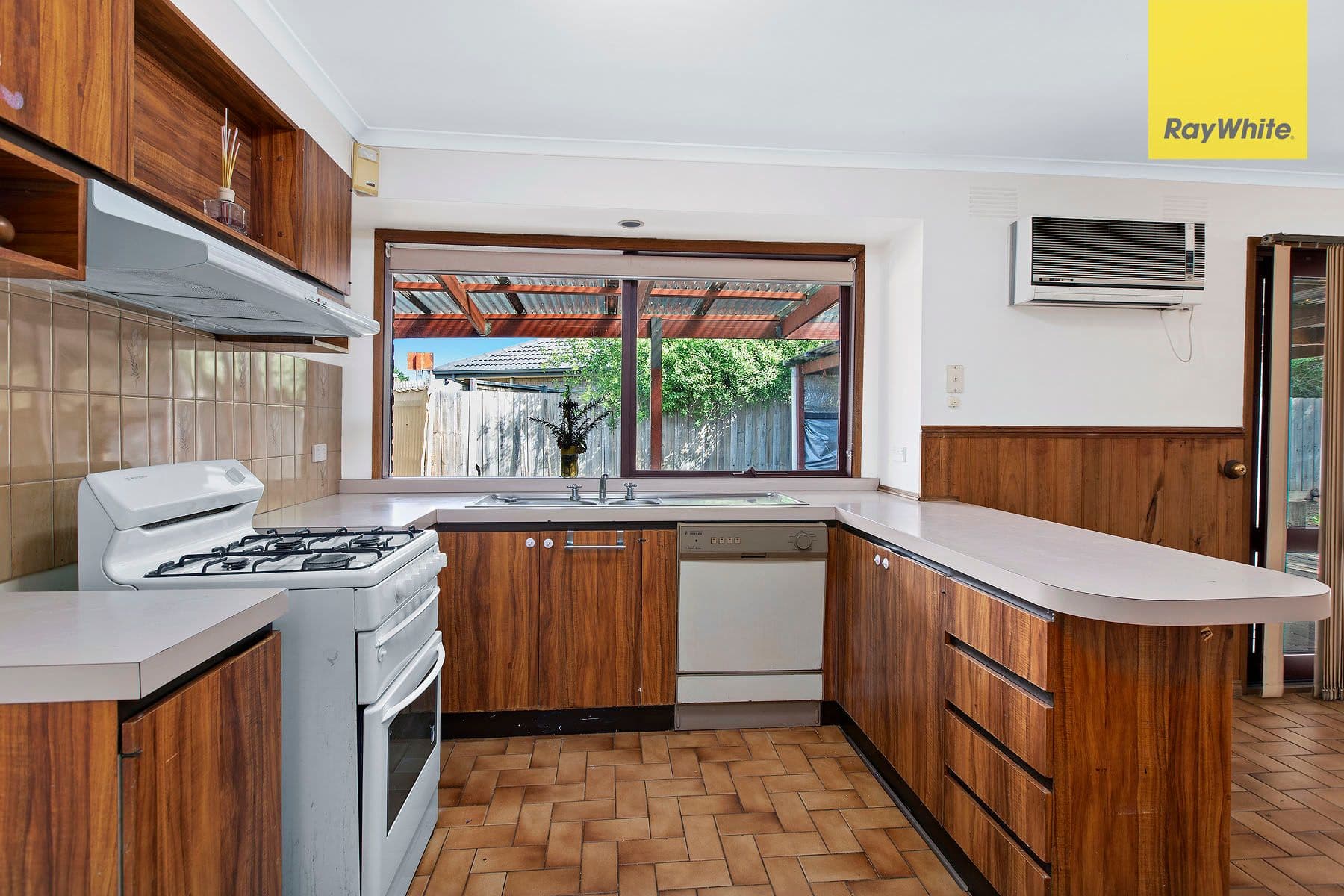 23 Valewood Drive, Kealba VIC 3021, Kealba - Thumbnail 3