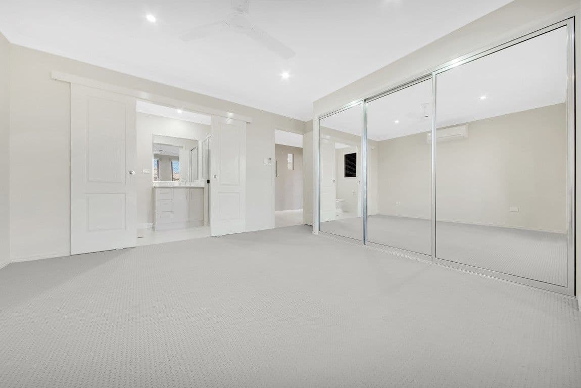 10 Briffney Street, Kirkwood QLD 4680, Kirkwood - Thumbnail 4