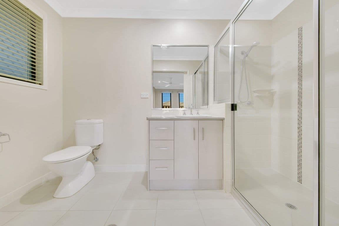 10 Briffney Street, Kirkwood QLD 4680, Kirkwood - Thumbnail 5
