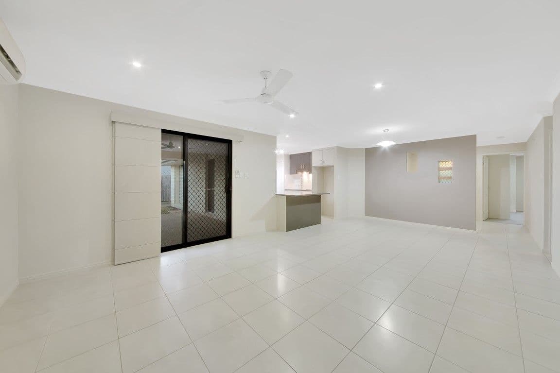 10 Briffney Street, Kirkwood QLD 4680, Kirkwood - Thumbnail 7