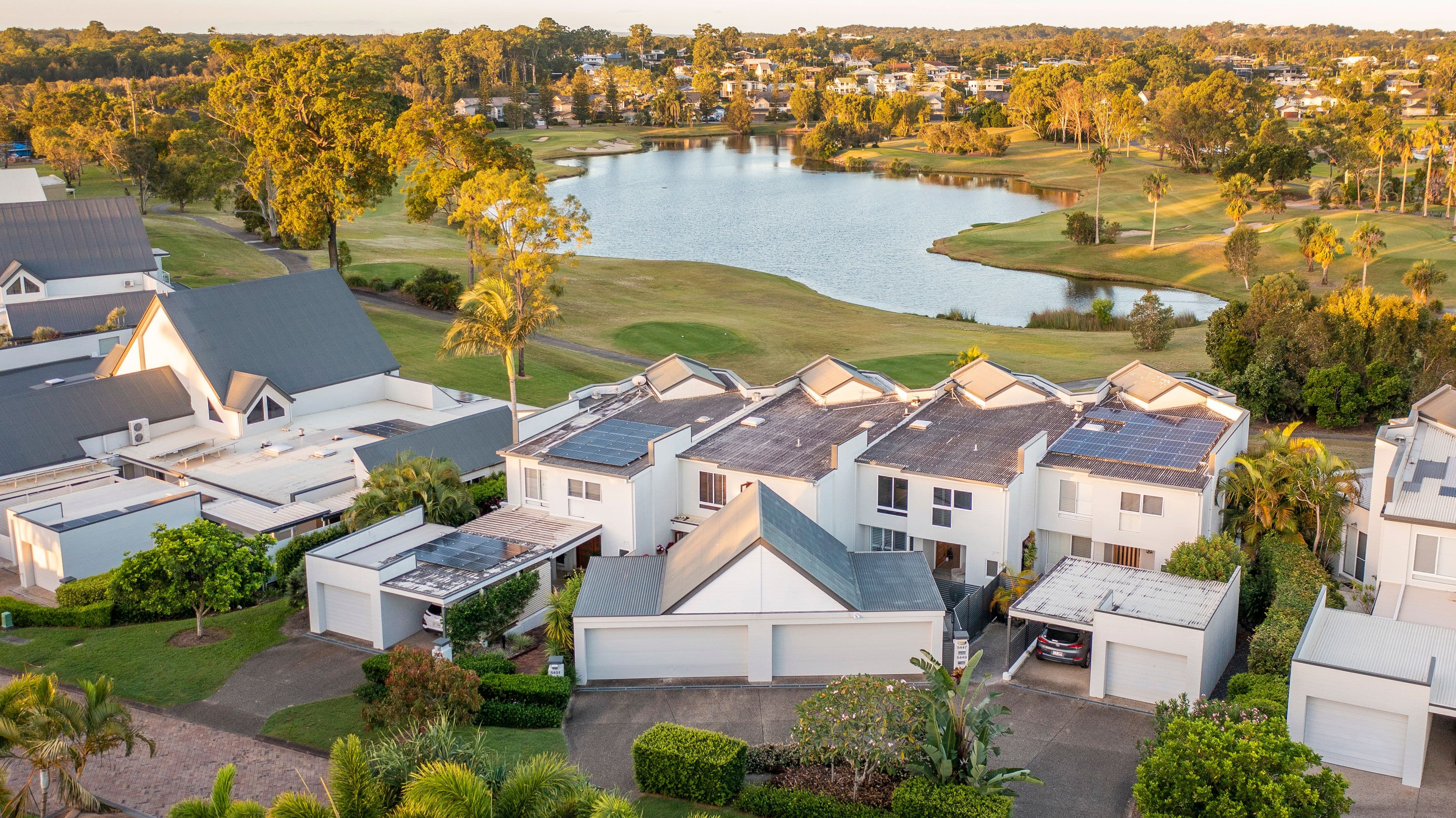 5449 Merion Terrace, Sanctuary Cove QLD 4212, Sanctuary Cove - Thumbnail 2