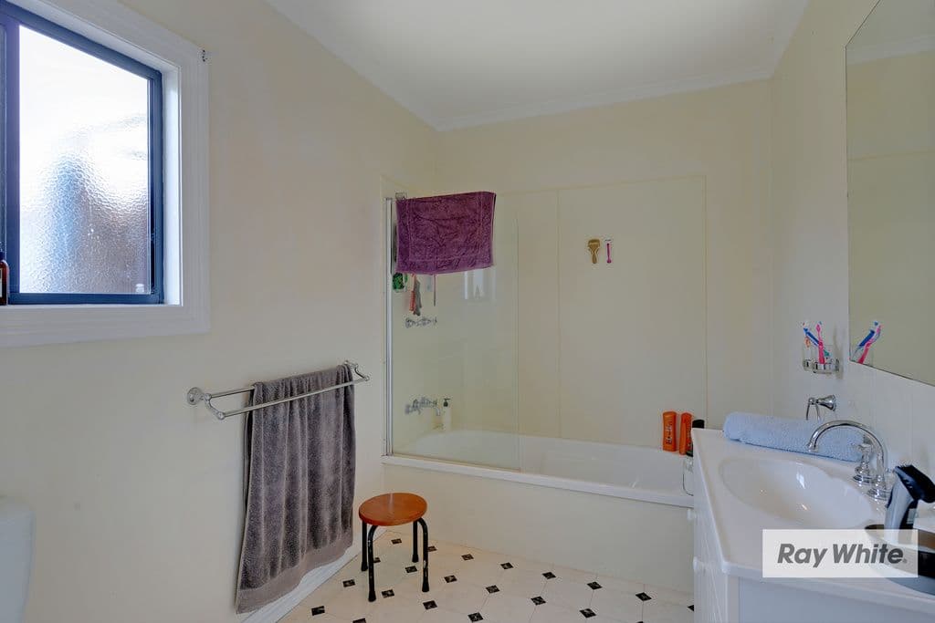 32 Dodgin Street, WYNYARD TAS 7325, Wynyard - Thumbnail 5