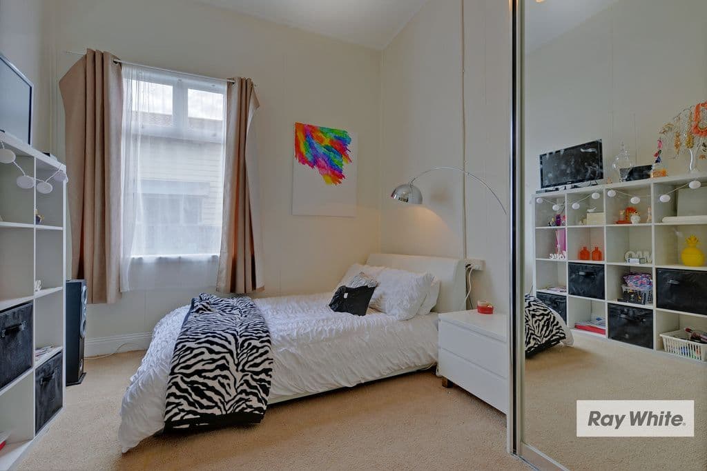 32 Dodgin Street, WYNYARD TAS 7325, Wynyard - Thumbnail 6