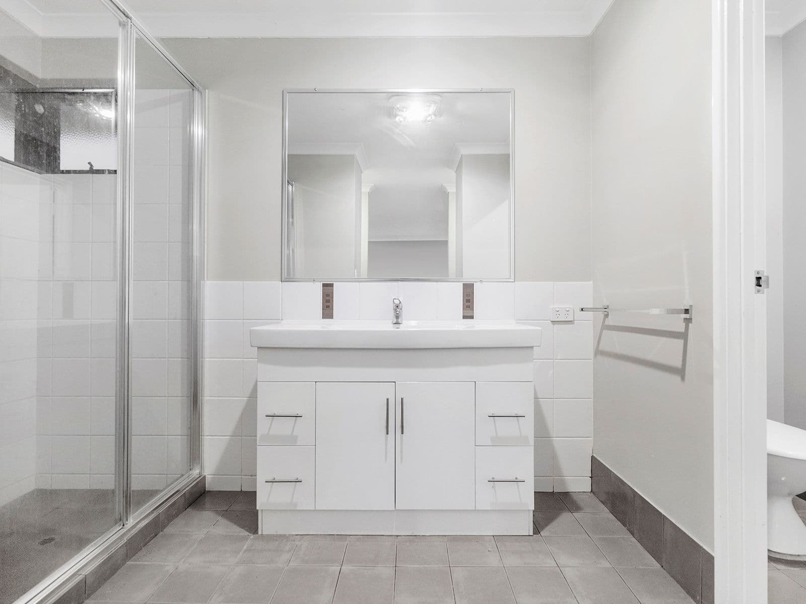 6 Brockagh Drive, Utakarra WA 6530, Utakarra - Thumbnail 4
