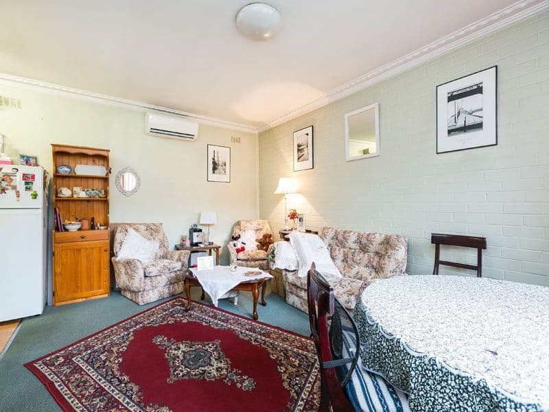 219 Como Parade East, PARKDALE VIC 3195, Parkdale - Thumbnail 3