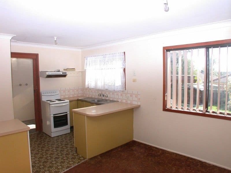 22 Blackford Avenue, KANWAL NSW 2259, Kanwal - Thumbnail 4