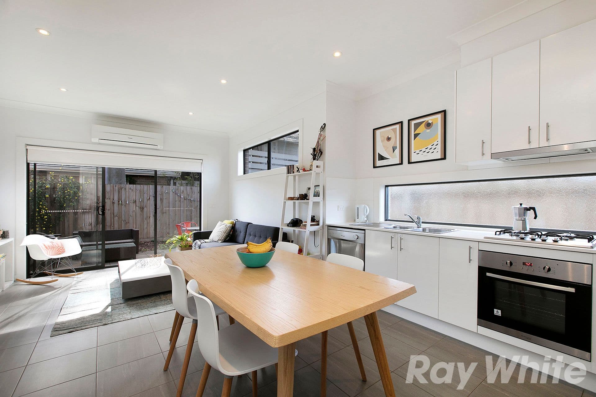 5 Jellicoe Street, Cheltenham VIC 3192, Cheltenham - Thumbnail 3