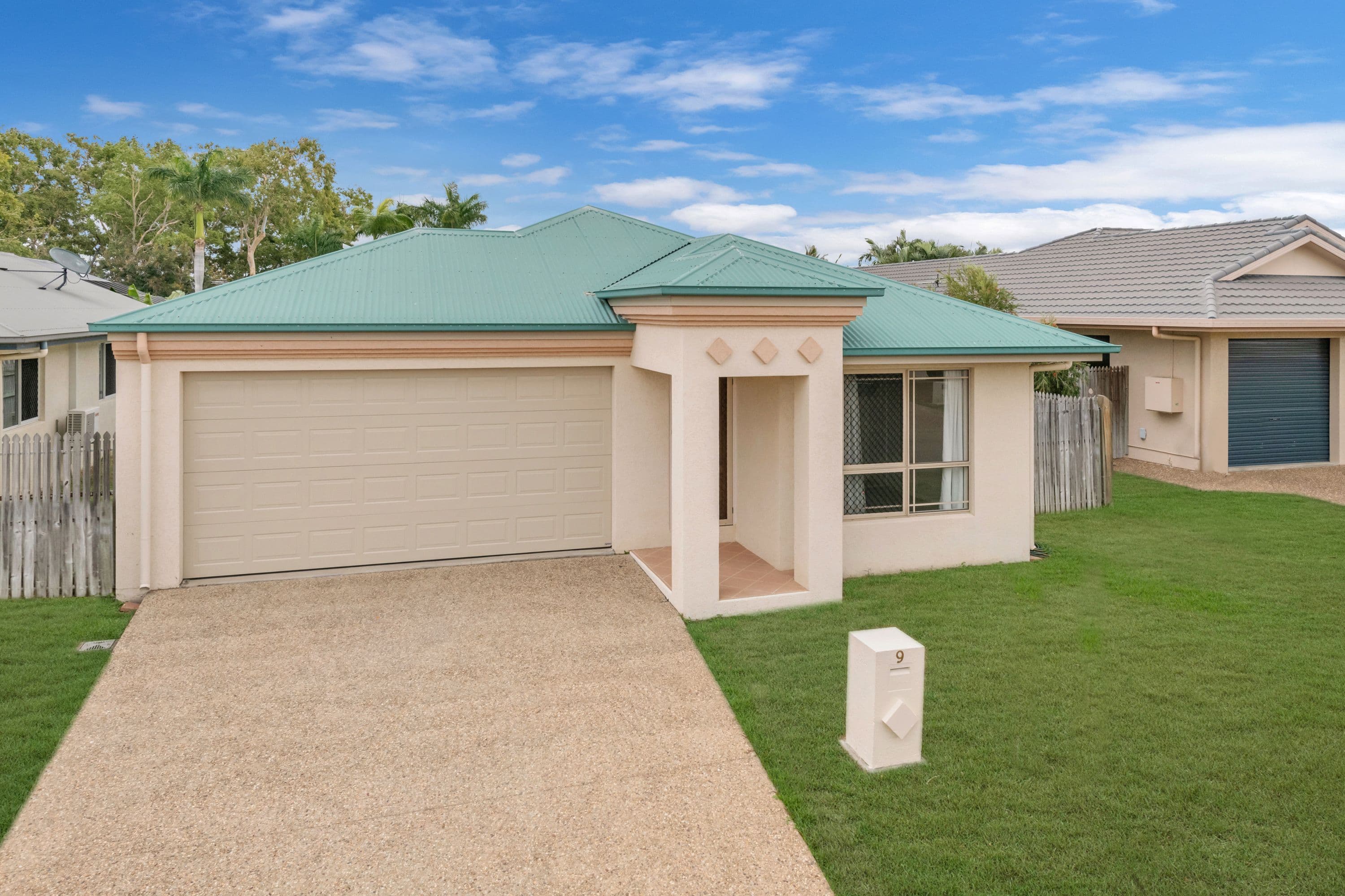 9 Pinnata Place, Kirwan QLD 4817, Kirwan - Thumbnail 2