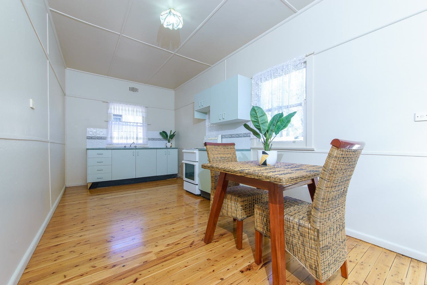 46 Bourke Road, Ettalong Beach NSW 2257, Ettalong Beach - Thumbnail 3