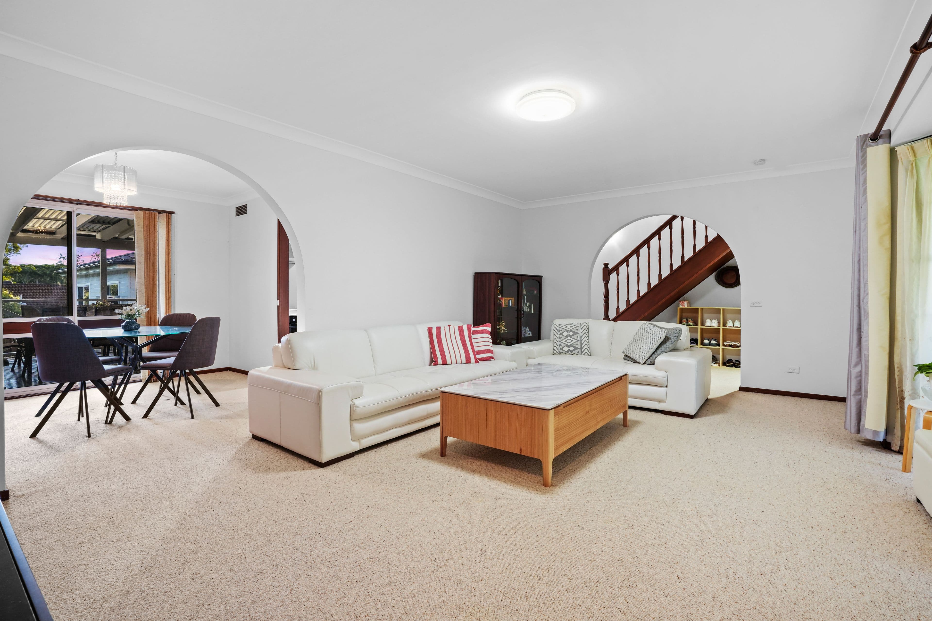 28 Ridgecrop Drive, Castle Hill NSW 2154, Castle Hill - Thumbnail 4