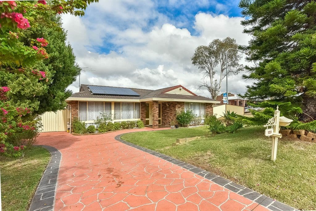 123 Belmont Road, Glenfield - Image 1