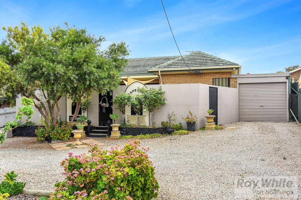 37 Clovelly Avenue, Christies Beach SA 5165, Christies Beach - Image 1