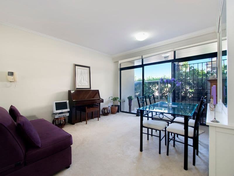 4 Dolphin Close, CHISWICK NSW 2046, Chiswick - Image 1