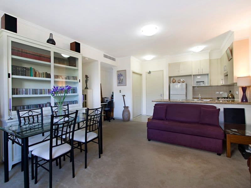 4 Dolphin Close, CHISWICK NSW 2046, Chiswick - Thumbnail 2