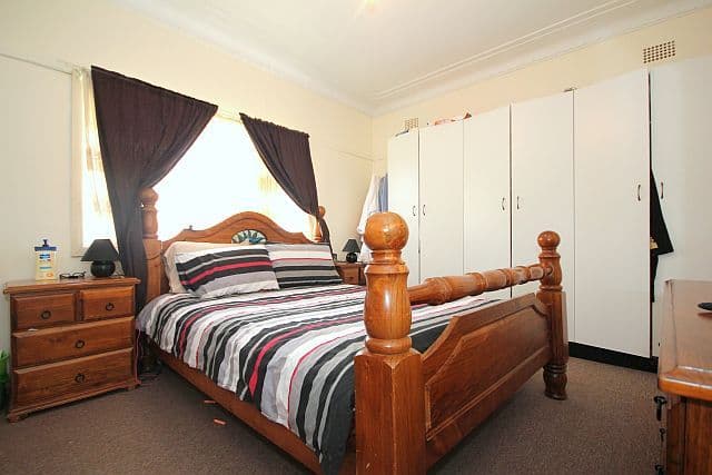 95 Macquarie Street, GREENACRE NSW 2190, Greenacre - Thumbnail 4