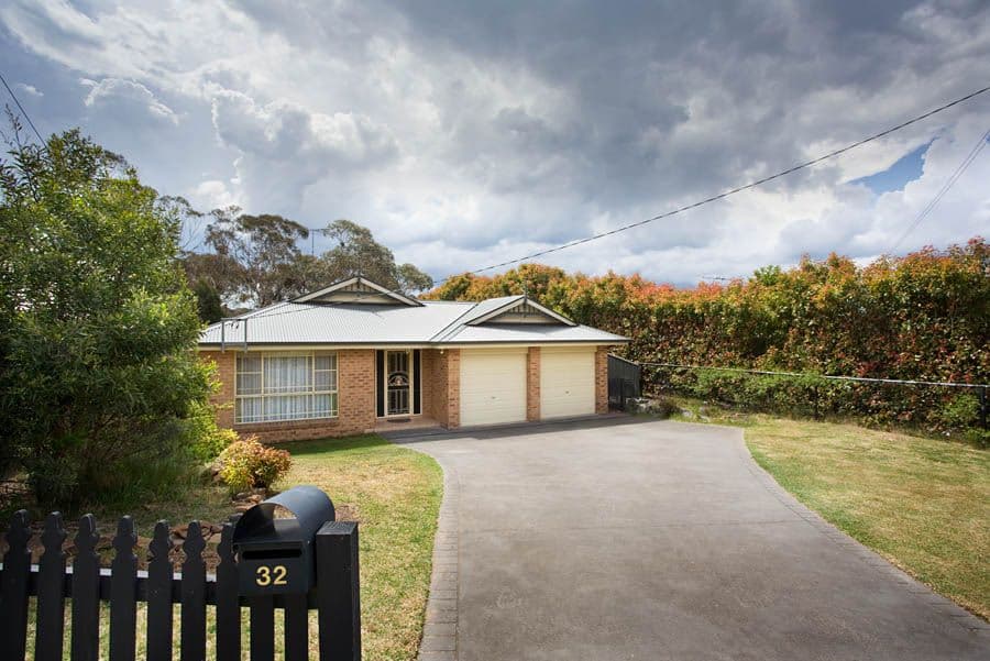 32 Sunbeam Avenue, BLACKHEATH NSW 2785, Blackheath - Thumbnail 2